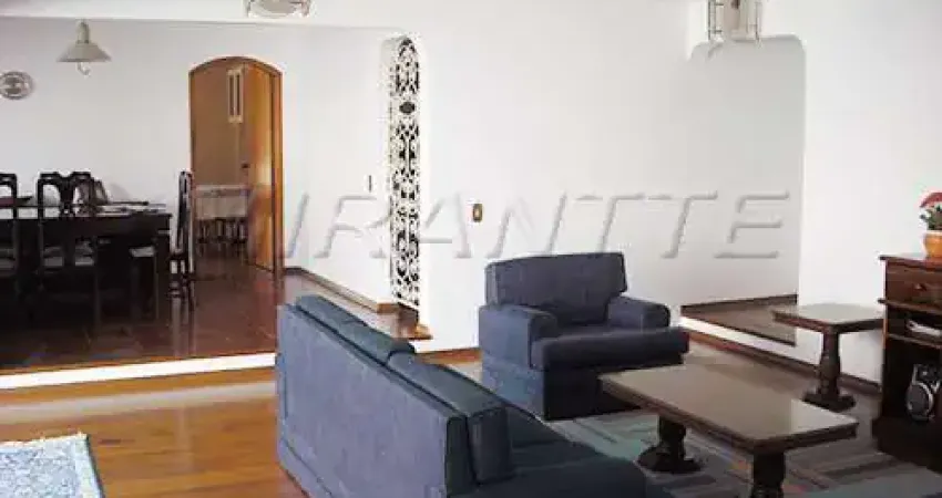 Sobrado de 260m² com 3 quartos em Parque Mandaqui