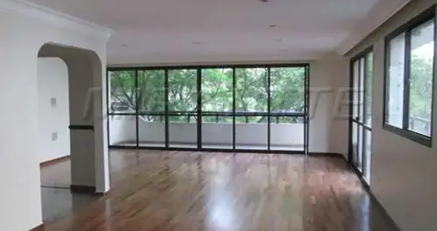 Apartamento de 286m² com 4 quartos em Santa Cecilia