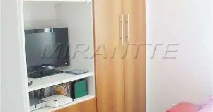 Apartamento de 50m² com 2 quartos em Santa Terezinha