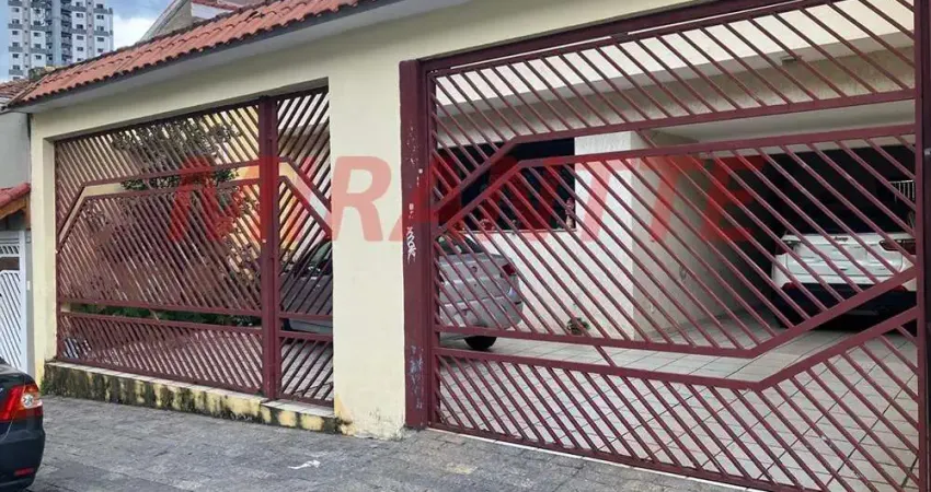 Sobrado de 160m² com 4 quartos em Parada Inglesa