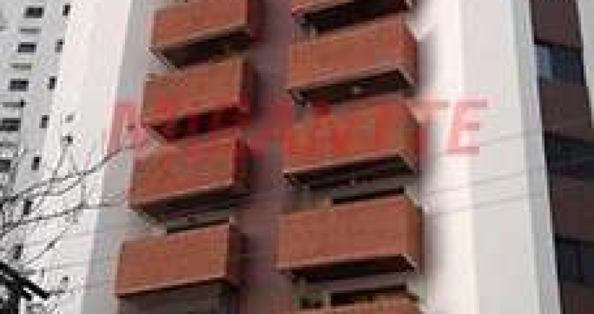 Apartamento de 140m² com 4 quartos em Santana