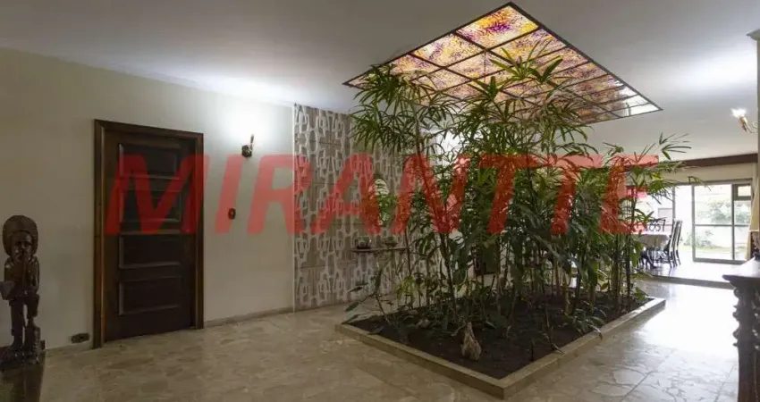 Casa terrea de 360m² com 3 quartos em Água Fria