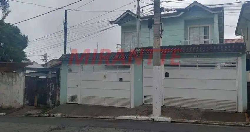 Sobrado de 125m² com 3 quartos em Jardim Tremembé