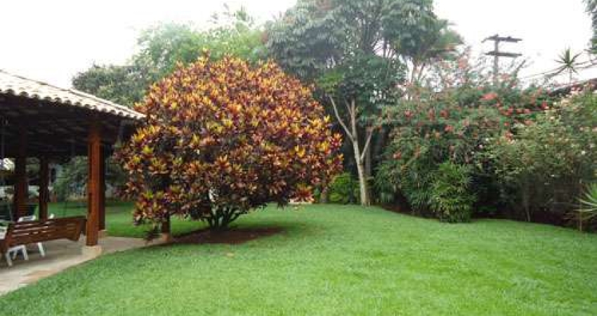 Casa terrea de 2770m² com 4 quartos em Lapa De Baixo