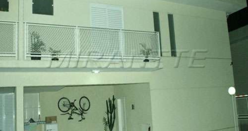 Cond. fechado de 220m² com 3 quartos em Jardim Lar São Paulo