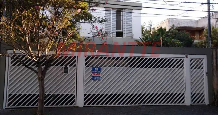 Sobrado de 205m² com 4 quartos em Brooklin
