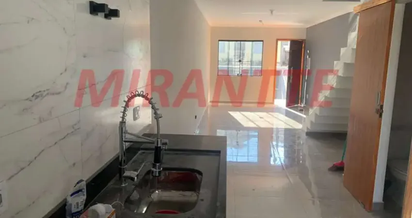 Sobrado de 133m² com 2 quartos em Vila Prado
