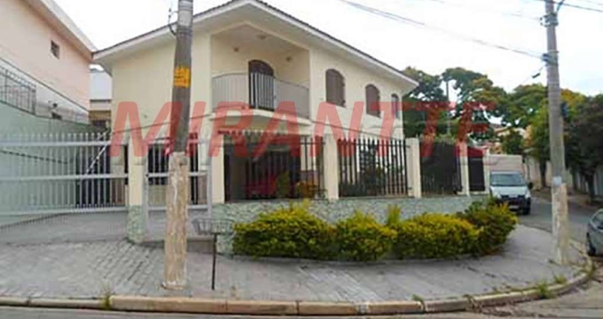 Sobrado de 270m² com 3 quartos em Jardim Guapíra