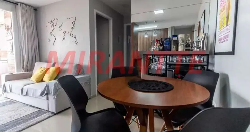 Apartamento de 59m² com 2 quartos em Vila Dom Pedro II