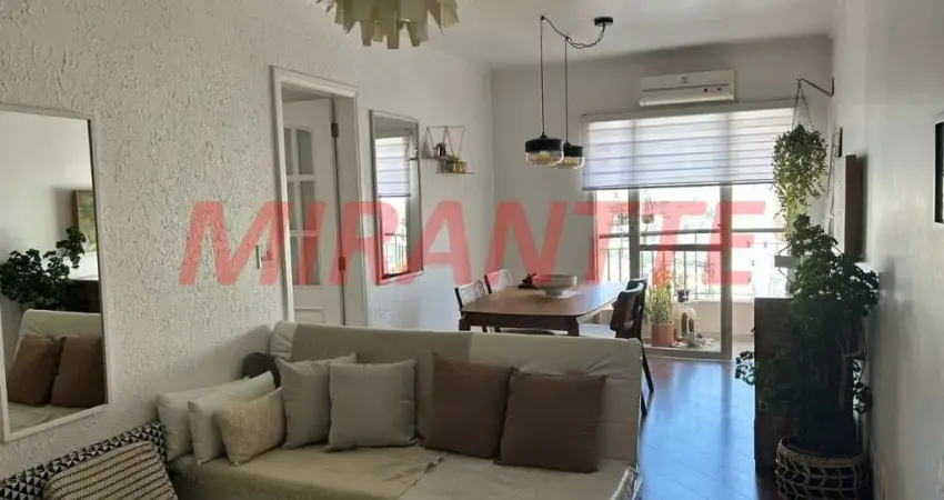 Apartamento de 56m² com 2 quartos em Santa Teresinha