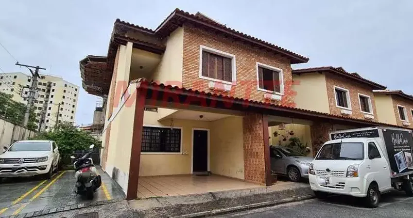 Cond. fechado de 150m² com 3 quartos em Vila Mariza Mazzei
