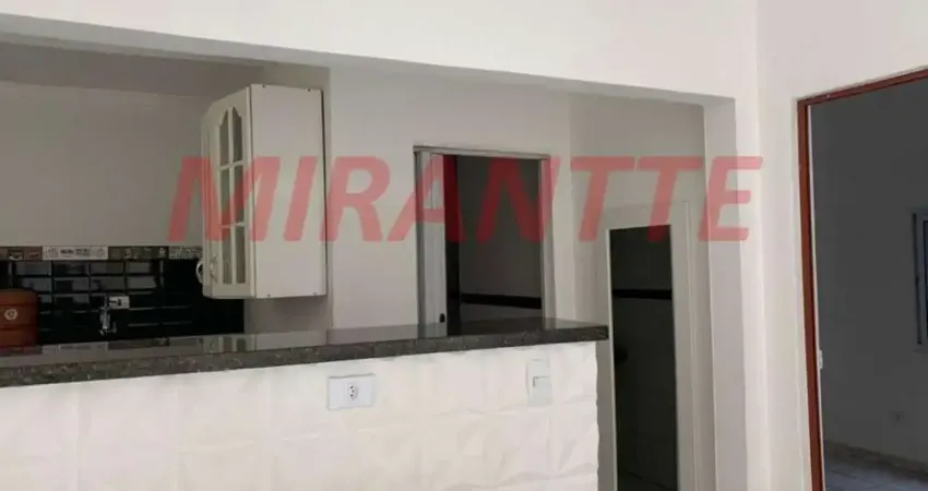 Cond. fechado de 50m² com 2 quartos em Vila Gustavo