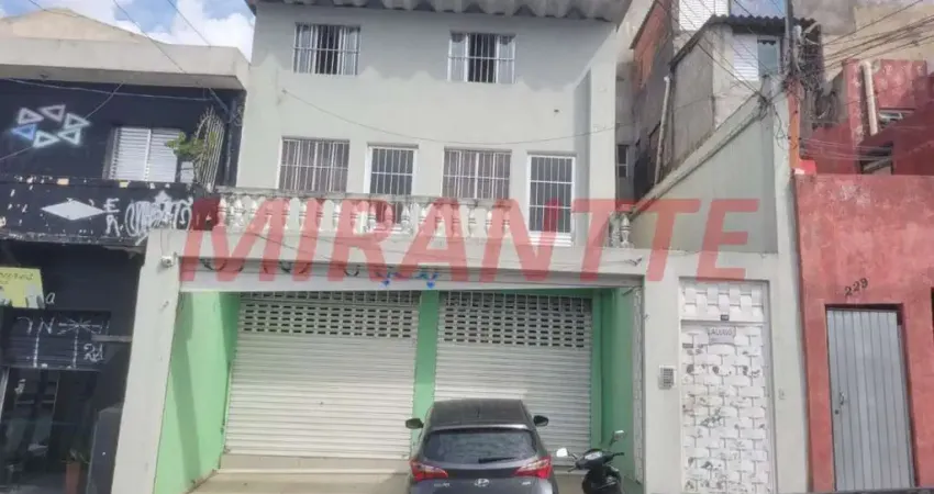 Sobrado de 430m² com 10 quartos em Vila Santa Maria