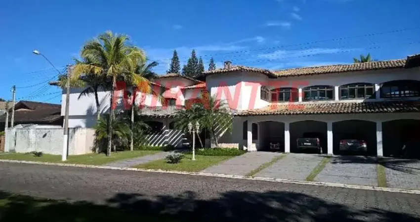 Sobrado de 1200m² com 5 quartos em Acapulco