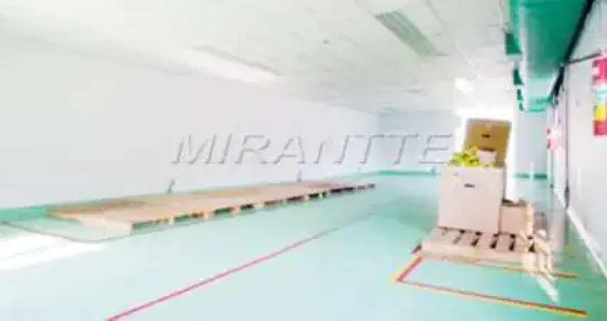 Comercial de 1200m² em Pompéia