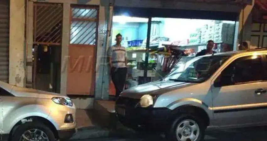 Comercial de 190m² com 6 quartos em Vila Rosaria