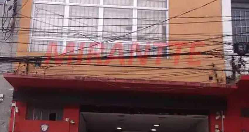Comercial de 623m² em Brás