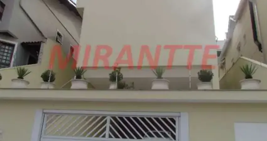 Sobrado de 310m² com 3 quartos em Parque Renato Maia