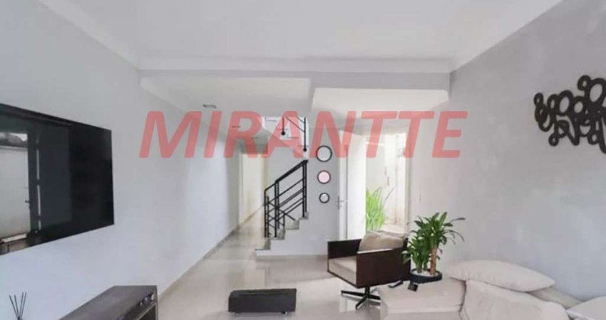 Sobrado de 261m² com 4 quartos em Jardim São Gabriel