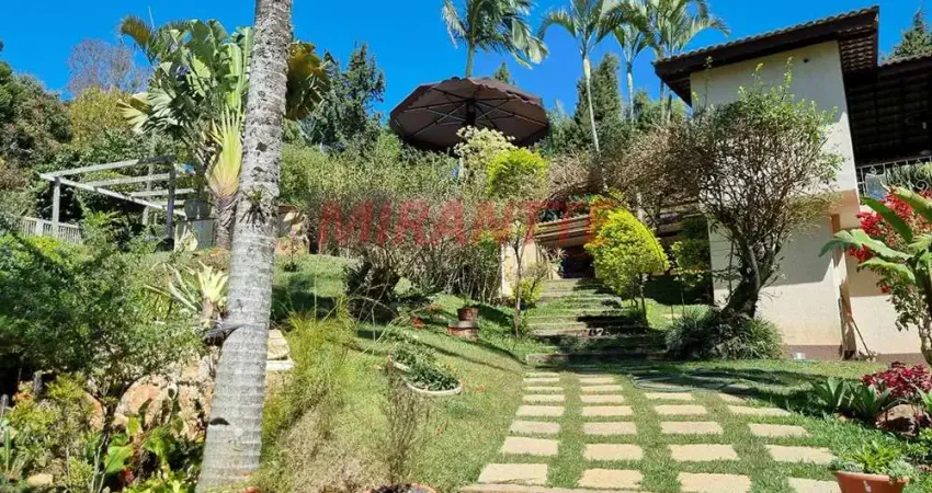 Casa terrea de 800m² com 3 quartos em Serra Da Cantareira