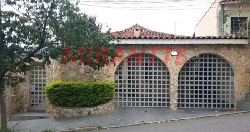 Sobrado de 252m² com 5 quartos em Jardim Virginia Bianca