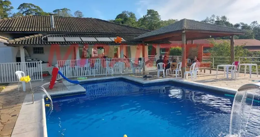 Casa terrea de 200m² com 3 quartos em Serra da Cantareira