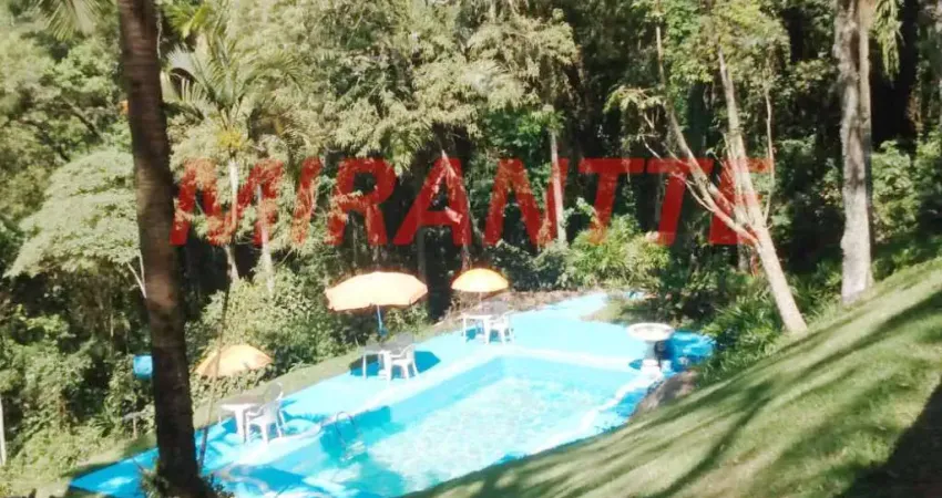 Comercial de 1300m² com 22 quartos em Serra Da Cantareira
