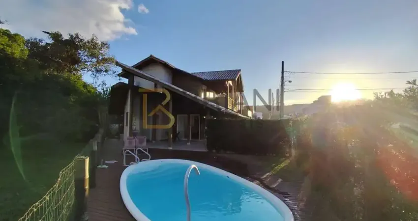 Casa em Condomínio para Venda em Florianópolis, Vargem Grande, 3 dormitórios, 2 suítes, 4 banheiros, 2 vagas