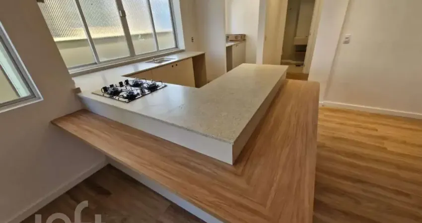 Apartamento à venda em Centro com 86 m², 2 quartos