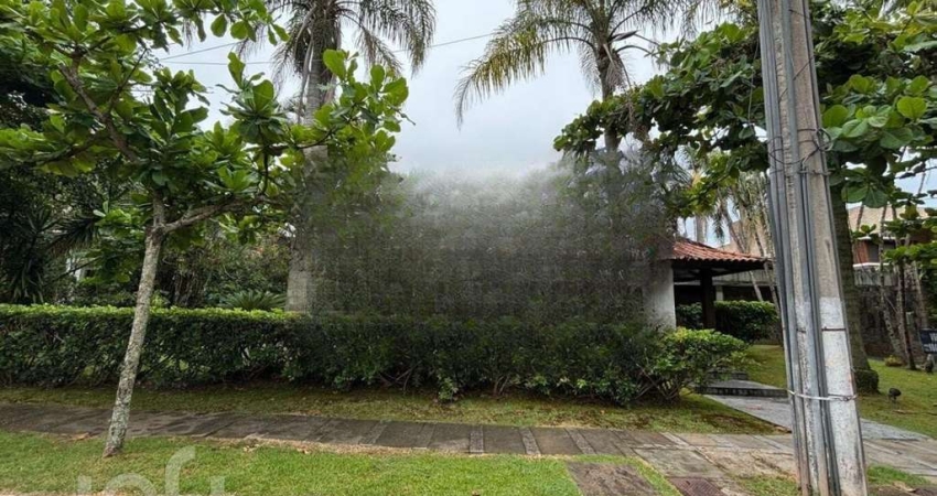 Casa com 1 quarto à venda na Rua das Garoupas, 0121, Jurerê, Florianópolis