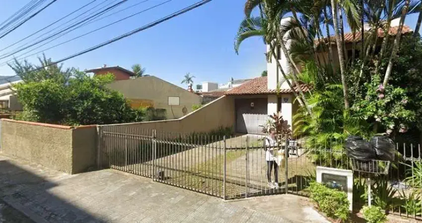 Terreno à venda na Rua Professor José Brasilicio de Souza, 112, Trindade, Florianópolis