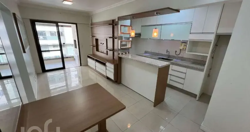 Apartamento à venda em Itacorubi com 69 m², 2 quar