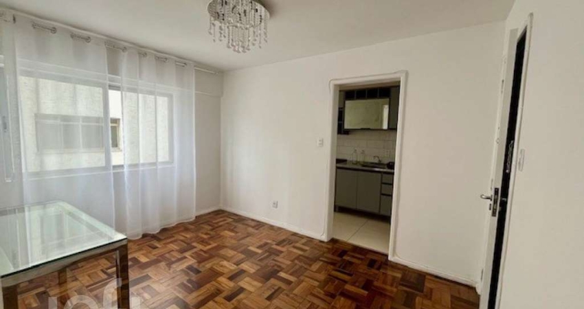 Apartamento à venda em Centro com 48 m², 2 quartos