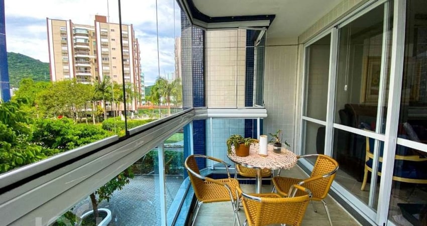 Apartamento à venda em Itacorubi com 116 m², 3 qua