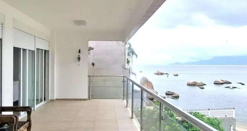 Casa de 3 dormitórios para locação em Itaguaçu