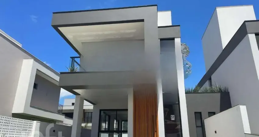 Casa com 3 quartos à venda na Rodovia Doutor Antônio Luiz Moura Gonzaga, 3156, Rio Tavares, Florianópolis