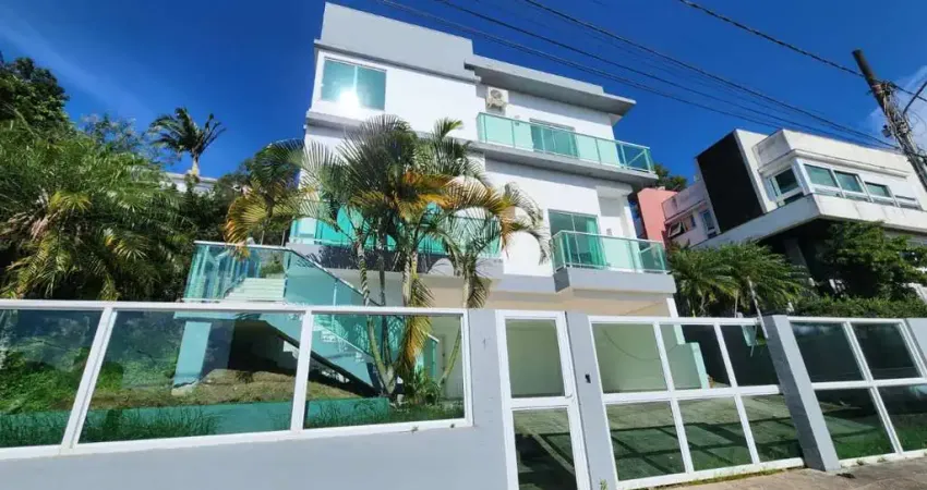 Casa em condomínio fechado com 5 quartos para alugar na Rua Vera Linhares de Andrade, 2148, Córrego Grande, Florianópolis
