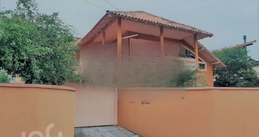 Casa com 5 quartos à venda na Servidão Elpídio da Rocha, 420, Rio Tavares, Florianópolis