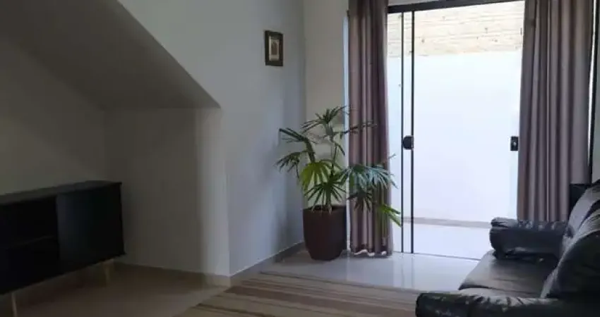 Apartamento de 2 dormitórios à venda no Campeche