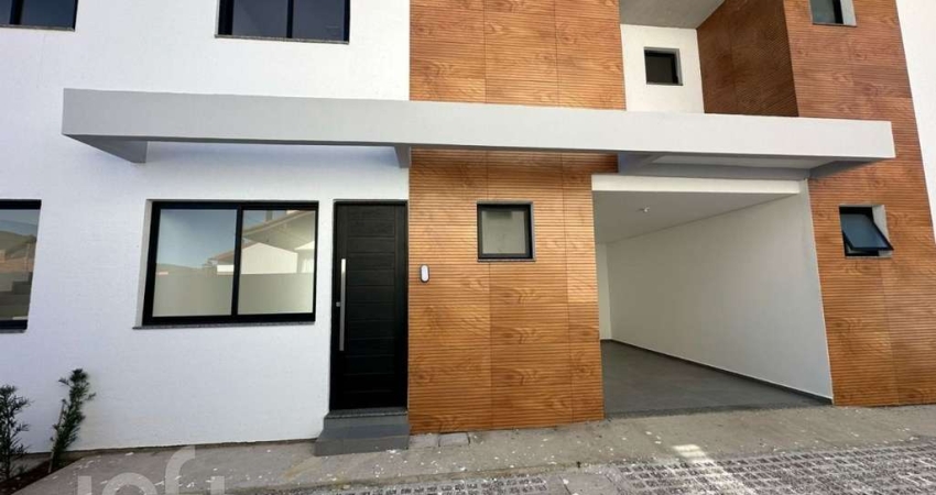 Casa com 3 quartos à venda na Avenida Cidade de Córdoba, 570, Barra da Lagoa, Florianópolis