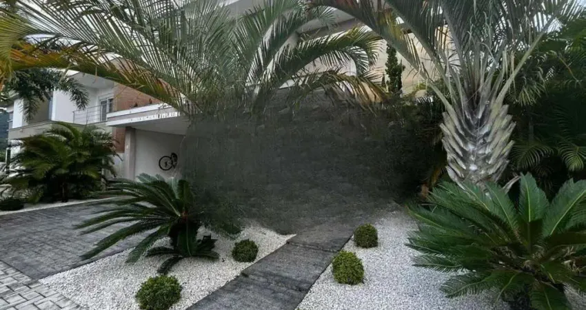 Casa à venda em Rio tavares central com 360 m², 4