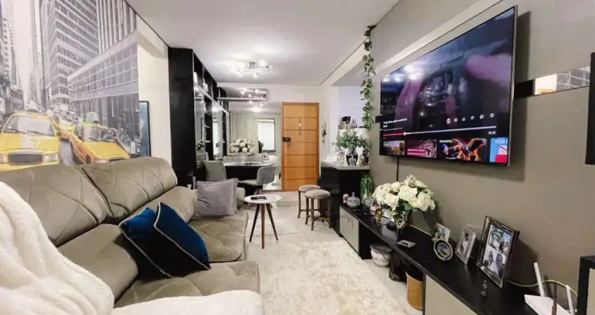Apartamento de 2 dormitórios à venda no Campeche