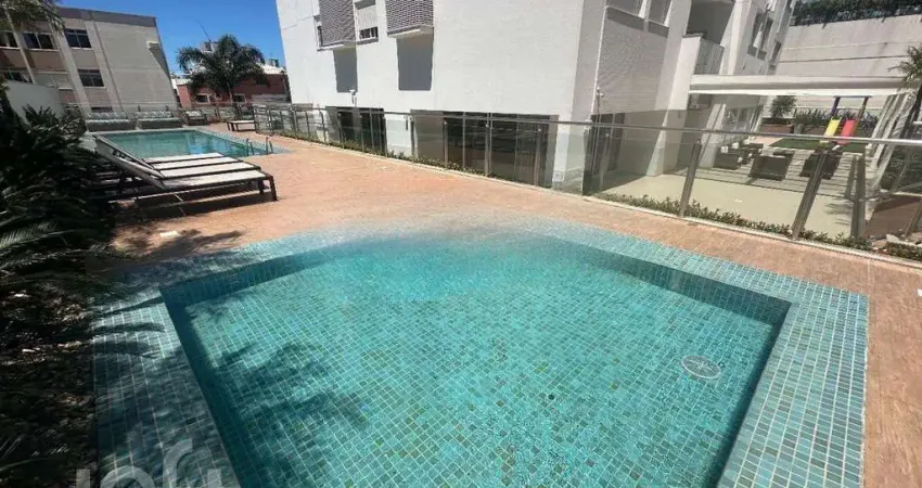 Apartamento à venda em Canto com 245 m², 3 quartos