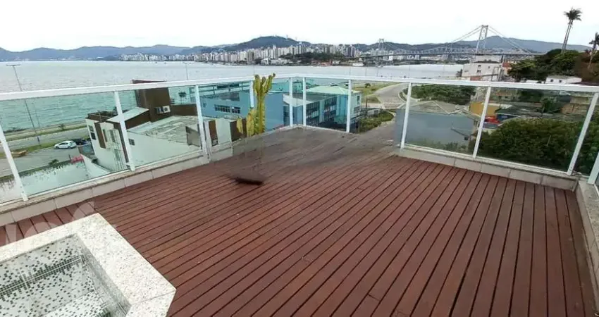 Apartamento à venda em Estreito com 258 m², 4 quar