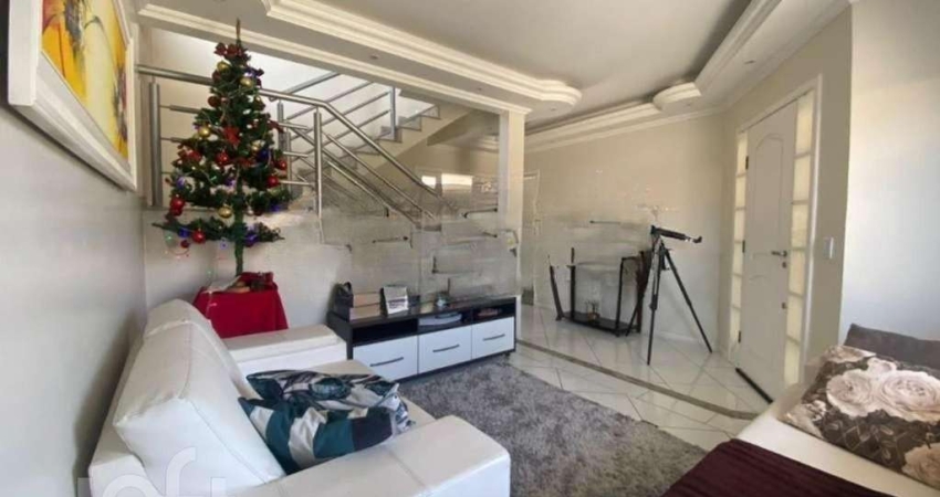 Casa à venda em Centro com 209 m², 3 quartos, 1 su