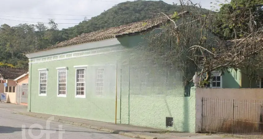 Casa com 3 quartos à venda na Rua Gilson da Costa Xavier, 1384, Sambaqui, Florianópolis