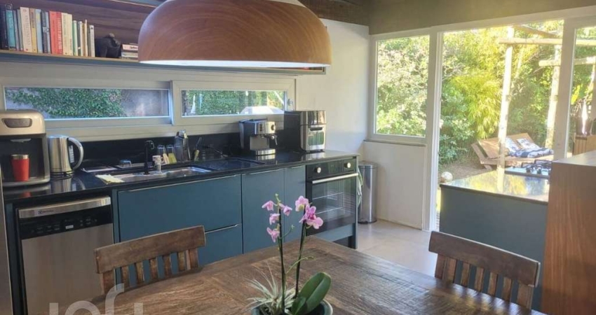Casa à venda em Porto da Lagoa com 170 m², 3 quart