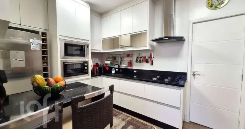 Apartamento com 2 quartos à venda na Avenida Prefeito Osmar Cunha, 525, Centro, Florianópolis