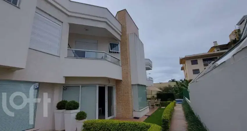 Casa em condomínio fechado com 3 quartos à venda na Rua das Baleias Franca, 222, Jurerê, Florianópolis