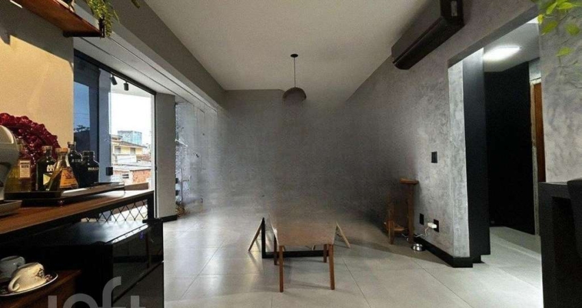 Casa à venda em Centro com 168 m², 2 quartos, 1 su